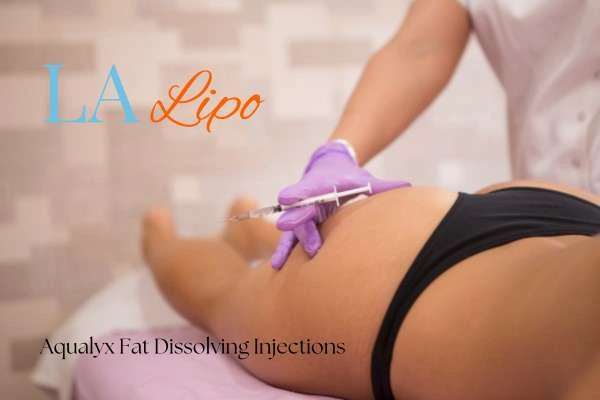 Woman having fat dissolving injections Bedford Park on thighs