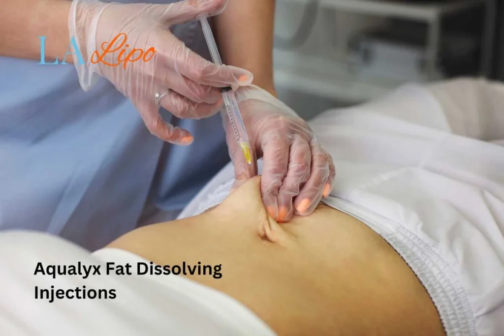 woman having fat dissolving injections Bedford Park in the stomach